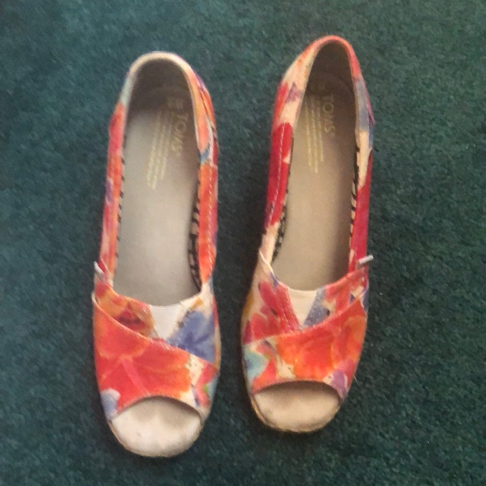 TOMS multi colored heels